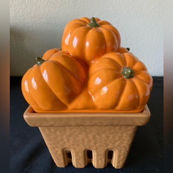 HomeWorx by Harry Slatkin Ceramic Pumpkin Basket Farm Stand No Candle - Picture 4 of 14